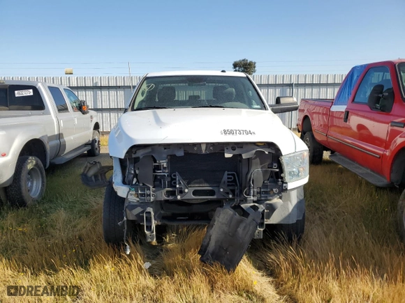 2018 Ram 2500 Tradesman with VIN 3C6UR5HJ5JG256091, listed as a Copart auction lot 85073704 with 0 mi miles and Salvage Title. Bid and sale history available at carsss.com. Image 5.