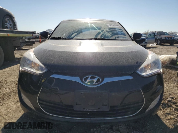 2017 Hyundai Veloster Value Edition with VIN KMHTC6AD6HU318164, listed as a Copart auction lot 48585725 with 112,578 mi miles and Salvage Title. Bid and sale history available at carsss.com. Image 5.