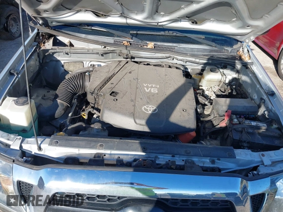 2011 Toyota Tacoma with VIN 3TMLU4EN3BM073358, listed as a IAAI auction lot 41706136 with 174,032 mi miles and . Bid and sale history available at DreamBid. Image 10.