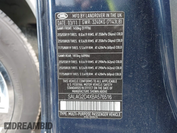 2011 Land Rover LR4 HSE z VIN SALAG2D4XBA576516, wystawiony jako IAAI lot #41542121 z przebiegiem 101 750 mil mil oraz . Historia ofert i sprzedaży dostępna na DreamBid. Obrazek 9.