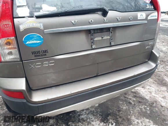 2009 Volvo XC90 I6 with VIN YV4CZ982391498101, listed as a IAAI auction lot 41548507 with 185,026 mi miles. Bid and sale history available at carsss.com. Image 6.