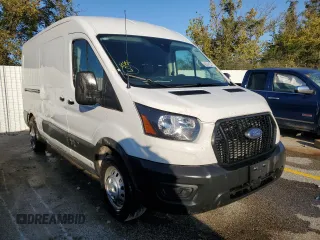 2023 Ford Transit Cargo with VIN 1FTBR2C8XPKC00992, listed as a Copart auction lot 73199944 with 31,891 mi miles and Clean Title. Bid and sale history available at DreamBid. Image 4.