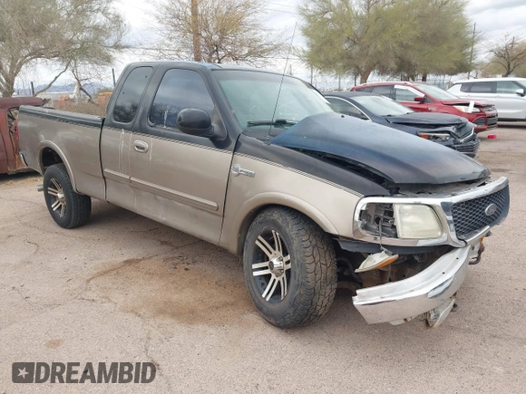 2003 Ford F-150 XL with VIN 1FTRX18LX3NB05434, listed as a IAAI auction lot 41799343 with 1 mi miles. Bid and sale history available at carsss.com. Image 1.
