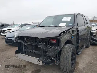 2020 Toyota 4Runner SR5 with VIN JTEBU5JR2L5779671, listed as a IAAI auction lot 41572359 with 87,458 mi miles and . Bid and sale history available at DreamBid. Image 6.