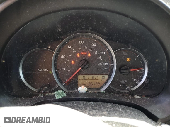 2012 Toyota Yaris L z VIN JTDJTUD36CD518179, wystawiony jako Copart lot #54722225 z przebiegiem 80 122 mil mil oraz Szkoda całkowita • Salvage title. Historia ofert i sprzedaży dostępna na DreamBid. Obrazek 9.