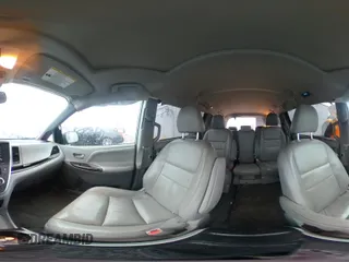 2019 Toyota Sienna XLE Auto Access Seat z VIN 5TDYZ3DC1KS969465, wystawiony jako Copart lot #56800805 z przebiegiem 151 485 mil mil oraz Szkoda całkowita • Salvage title. Historia ofert i sprzedaży dostępna na DreamBid. Obrazek 15.