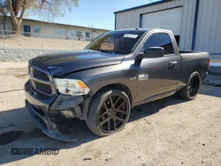 2018 Ram 1500 Express z VIN 3C6JR6AT8JG194710, wystawiony jako Copart lot #76321214 z przebiegiem 77 168 mil mil oraz Szkoda całkowita • Salvage title. Historia ofert i sprzedaży dostępna na DreamBid. Obrazek 1.