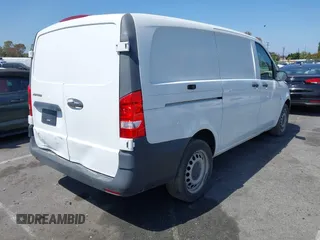 2020 Mercedes-Benz Metris Cargo z VIN WD3PG2EA2L3674302, wystawiony jako IAAI lot #42314117 z przebiegiem 116 502 mil mil oraz . Historia ofert i sprzedaży dostępna na DreamBid. Obrazek 4.