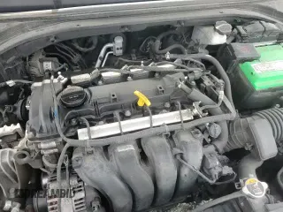 2017 Hyundai Elantra SE with VIN 5NPD84LF2HH123251, listed as a Copart auction lot 84597175 with 82,806 mi miles and Clean title. Bid and sale history available at DreamBid. Image 13.