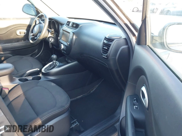 2018 Kia Soul + with VIN KNDJP3A55J7535782, listed as a IAAI auction lot 41807092 with 104,240 mi miles. Bid and sale history available at carsss.com. Image 5.