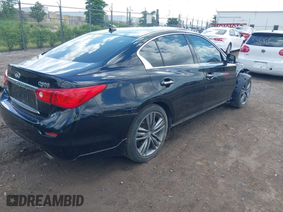 2014 Infiniti Q50 Premium with VIN JN1BV7AR0EM705304, listed as a IAAI auction lot 42619040 with 81,848 mi miles and . Bid and sale history available at DreamBid. Image 4.