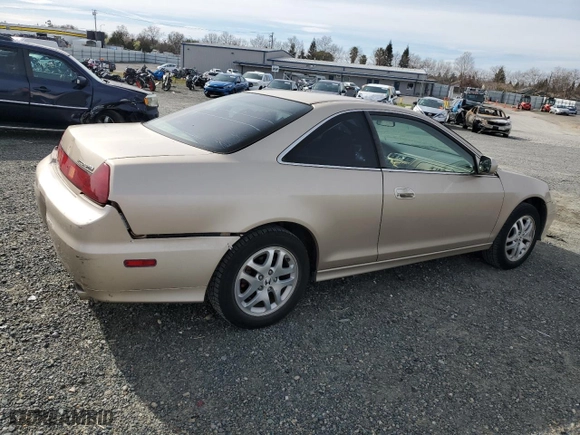 2001 Honda Accord Cpe EX w/Leather with VIN 1HGCG22581A006901, listed as a Copart auction lot 44443095 with NaN miles and Salvage Title. Bid and sale history available at carsss.com. Image 3.