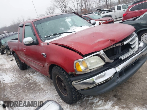 1999 Ford F-250 z VIN 1FTRX27L0XNB98915, wystawiony jako IAAI lot #41564615 z przebiegiem 227 254 mil mil oraz . Historia ofert i sprzedaży dostępna na DreamBid. Obrazek 1.