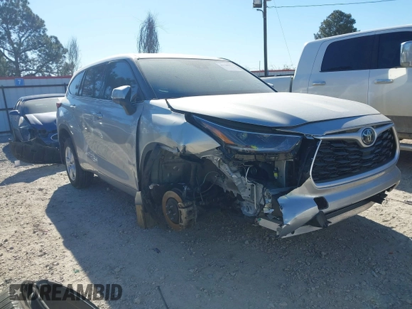 2021 Toyota Highlander L with VIN 5TDZZRAH9MS533683, listed as a IAAI auction lot 41788553 with 31,564 mi miles and . Bid and sale history available at DreamBid. Image 1.