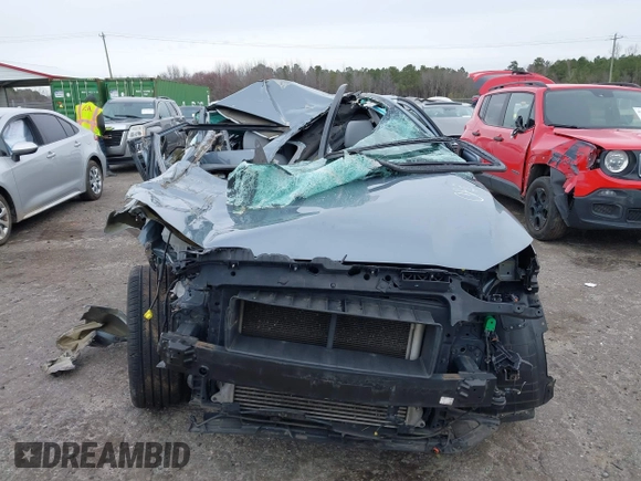 2019 Hyundai Kona Limited with VIN KM8K33A53KU246138, listed as a IAAI auction lot 41752674 with 154,670 mi miles. Bid and sale history available at carsss.com. Image 12.