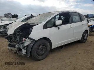 2013 Honda Fit with VIN JHMGE8H31DC063544, listed as a Copart auction lot 43292445 with 0 mi miles and Salvage Title. Bid and sale history available at carsss.com. Image 1.