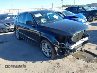 2015 Audi Q5 Premium Plus z VIN WA1DGAFPXFA039859, wystawiony jako IAAI lot #41410698 z przebiegiem 83 122 mil mil oraz . Historia ofert i sprzedaży dostępna na DreamBid. Obrazek 1.