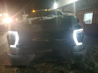 2024 Chevrolet Silverado 3500HD High Country with VIN 1GC4YVEY0RF124804, listed as a Copart auction lot 86140304 with 32,840 mi miles and Salvage Title. Bid and sale history available at carsss.com. Image 5.
