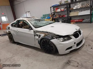 2011 BMW M3 with VIN WBSKG9C57BE368576, listed as a IAAI auction lot 41412805 with 1 mi miles. Bid and sale history available at carsss.com. Image 1.