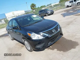 2016 Nissan Versa S Plus with VIN 3N1CN7AP8GL892503, listed as a IAAI auction lot 41970341 with 118,549 mi miles. Bid and sale history available at carsss.com. Image 1.