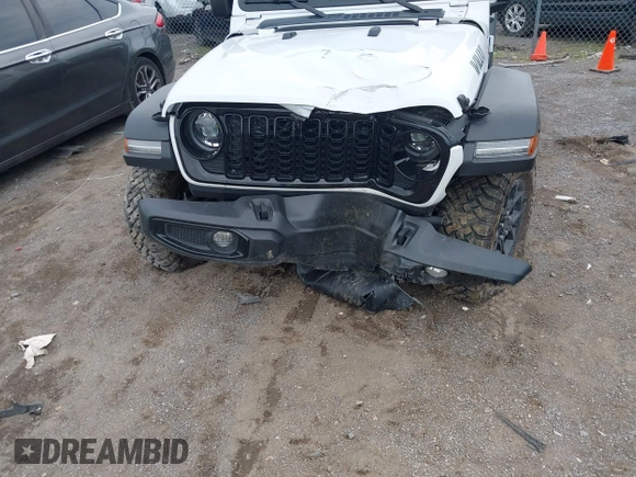 2024 Jeep Wrangler Sport S with VIN 1C4PJXDG9RW289370, listed as a IAAI auction lot 42274788 with 15,776 mi miles and . Bid and sale history available at DreamBid. Image 6.