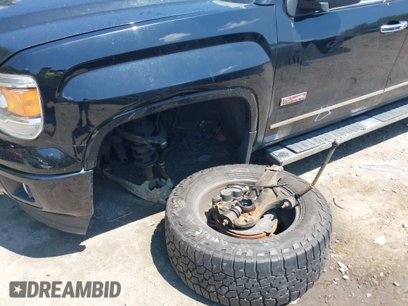 2015 GMC Sierra 1500 SLT with VIN 3GTU2VEC4FG247201, listed as a IAAI auction lot 39803670 with 183,497 mi miles and . Bid and sale history available at DreamBid. Image 6.