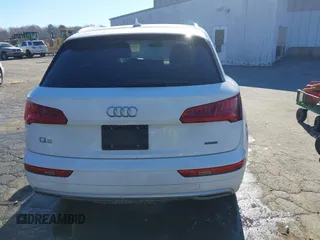 2019 Audi Q5 Premium with VIN WA1ANAFY6K2110626, listed as a IAAI auction lot 41270717 with 112,084 mi miles. Bid and sale history available at carsss.com. Image 16.