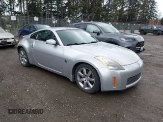 2004 Nissan 350Z Touring with VIN JN1AZ34E64T061197, listed as a IAAI auction lot 41917013 with 70,121 mi miles. Bid and sale history available at carsss.com. Image 1.