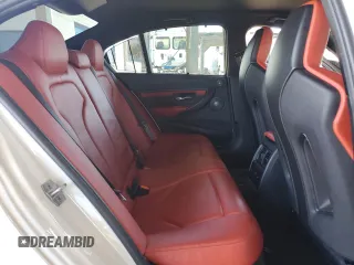 2018 BMW M3 z VIN WBS8M9C58J5J78545, wystawiony jako Copart lot #48081745 z przebiegiem 48 166 mil mil oraz Szkody całkowita. Historia ofert i sprzedaży dostępna na DreamBid. Obrazek 10.