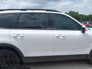 2024 Kia Telluride EX X-Line with VIN 5XYP3DGC4RG483058, listed as a IAAI auction lot 42070627 with 15,690 mi miles and . Bid and sale history available at DreamBid. Image 14.