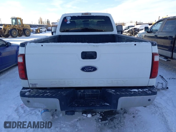 2014 Ford F-250 XL with VIN 1FTBF2BT1EEB31376, listed as a Copart auction lot 73752963 with 120,315 mi miles and Salvage title. Bid and sale history available at DreamBid. Image 6.