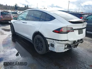 2022 Tesla Model X with VIN 7SAXCDE56NF360208, listed as a IAAI auction lot 41576953 with 9,759 mi miles. Bid and sale history available at carsss.com. Image 3.