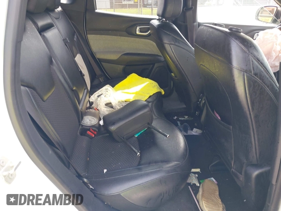 2023 Jeep Compass Latitude с VIN 3C4NJDBN2PT566984, выставлен на аукционе IAAI как лот 42492185 с пробегом 50 245 миль миль и . История ставок и продаж доступна на DreamBid. Изображение 8.