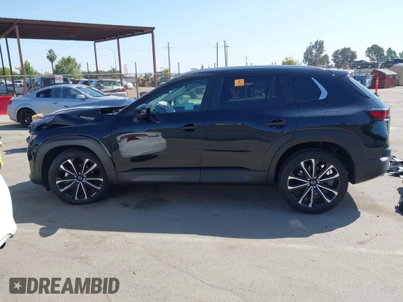 2023 Mazda CX-50 Meridian Edition z VIN 7MMVABXY1PN149136, wystawiony jako IAAI lot #42587764 z przebiegiem 4 748 mil mil oraz . Historia ofert i sprzedaży dostępna na DreamBid. Obrazek 15.