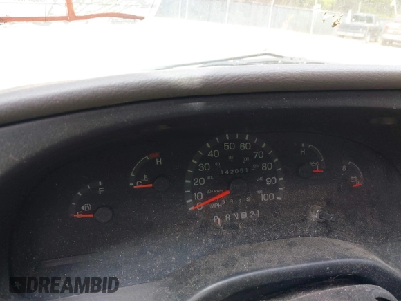 1999 Ford Econoline Passenger XL z VIN 1FMRE112XXHA78677, wystawiony jako IAAI lot #41973782 z przebiegiem 142 051 mil mil oraz . Historia ofert i sprzedaży dostępna na DreamBid. Obrazek 15.