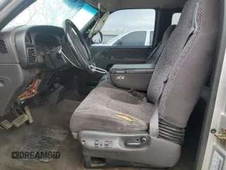 2002 Dodge Ram 2500 with VIN 3B7KC23682M263039, listed as a Copart auction lot 84555524 with 169,996 mi miles and Salvage Title. Bid and sale history available at carsss.com. Image 7.
