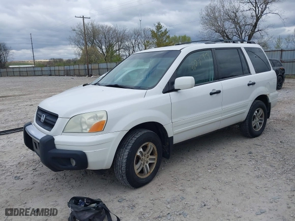 2004 Honda Pilot EX with VIN 2HKYF18604H559427, listed as a IAAI auction lot 42045954 with 361,939 mi miles. Bid and sale history available at carsss.com. Image 2.