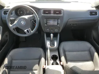 2012 Volkswagen Jetta SE с VIN 3VWDP7AJ0CM456267, выставлен на аукционе Copart как лот 58436325 с пробегом 102 948 миль миль и Списание • Salvage title. История ставок и продаж доступна на DreamBid. Изображение 8.