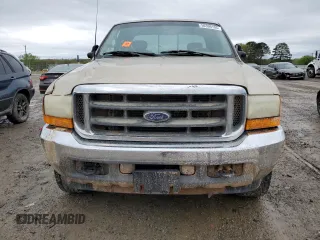 2001 Ford Super Duty F-250 XL with VIN 1FTNX21F81EB37823, listed as a Copart auction lot 50396105 with 272,373 mi miles and Salvage Title. Bid and sale history available at carsss.com. Image 5.