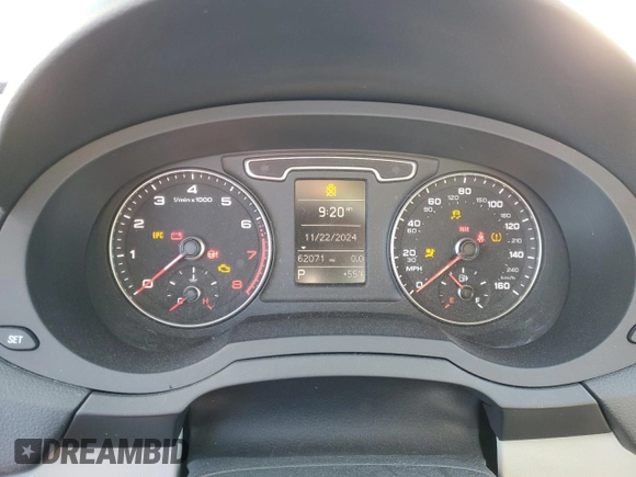2015 Audi Q3 Premium Plus with VIN WA1BFCFS7FR014199, listed as a Copart auction lot 81987154 with 62,071 mi miles and Salvage title. Bid and sale history available at DreamBid. Image 9.