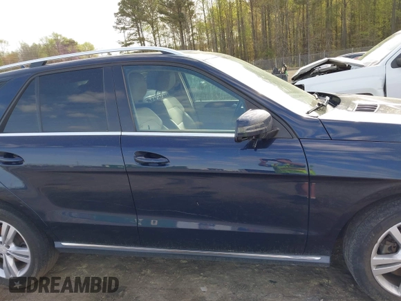 2014 Mercedes-Benz M 350 with VIN 4JGDA5HBXEA360939, listed as a IAAI auction lot 41931512 with 168,988 mi miles and . Bid and sale history available at DreamBid. Image 13.