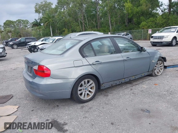 2006 BMW 3 Series 325i with VIN WBAVB135X6KX47659, listed as a IAAI auction lot 41915191 with 140,049 mi miles. Bid and sale history available at carsss.com. Image 4.