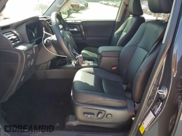 2024 Toyota 4Runner TRD Pro z VIN JTELU5JR3R6258627, wystawiony jako Copart lot #50784785 z przebiegiem 7 626 mil mil oraz Nie do naprawy • Non repairable. Historia ofert i sprzedaży dostępna na DreamBid. Obrazek 7.