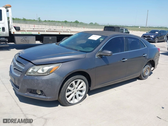 2013 Chevrolet Malibu LTZ with VIN 1G11H5SA7DF281662, listed as a IAAI auction lot 41998123 with 52,664 mi miles. Bid and sale history available at carsss.com. Image 17.