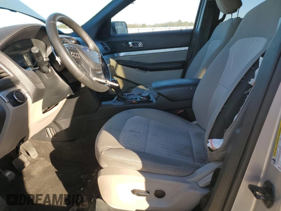 2018 Ford Explorer z VIN 1FM5K8B86JGC31569, wystawiony jako Copart lot #45784385 z przebiegiem 147 585 mil mil oraz Szkoda całkowita • Salvage title. Historia ofert i sprzedaży dostępna na DreamBid. Obrazek 7.