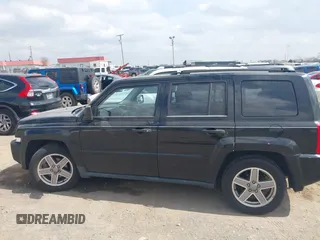 2007 Jeep Patriot Sport with VIN 1J8FF28W97D267050, listed as a IAAI auction lot 41793288 with 132,743 mi miles and . Bid and sale history available at DreamBid. Image 13.