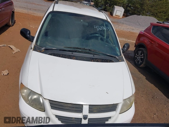 2007 Dodge Grand Caravan SE with VIN 1D4GP24R17B117067, listed as a IAAI auction lot 42006737 with 171,270 mi miles and . Bid and sale history available at DreamBid. Image 6.