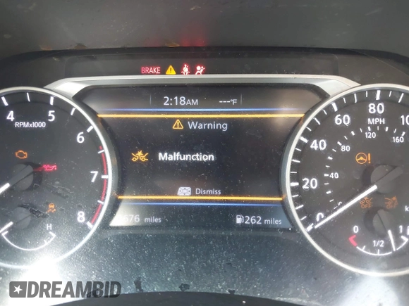 2025 Nissan Sentra SR with VIN 3N1AB8DV3SY306687, listed as a IAAI auction lot 42092165 with 3,676 mi miles and . Bid and sale history available at DreamBid. Image 7.