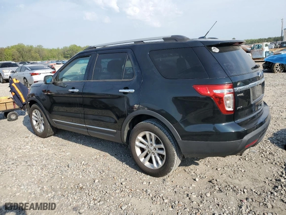 2014 Ford Explorer XLT with VIN 1FM5K7D98EGC04654, listed as a Copart auction lot 52352125 with 216,333 mi miles and Salvage Title. Bid and sale history available at carsss.com. Image 2.