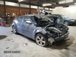 2013 Hyundai Veloster w/Black Int с VIN KMHTC6AD7DU162534, выставлен на аукционе Copart как лот 54061425 с пробегом Не указан миль и Списание • Salvage title. История ставок и продаж доступна на DreamBid. Изображение 4.